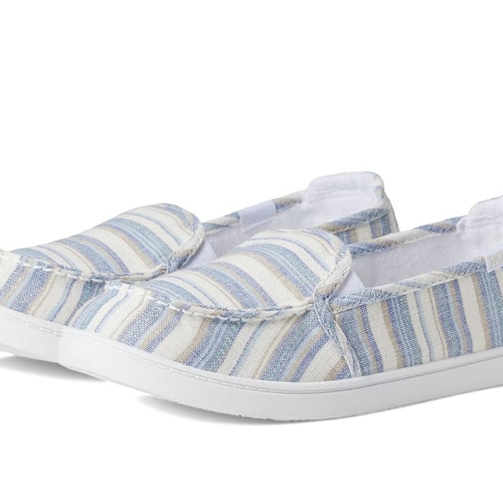 NWT! Roxy Minnow VII - 6